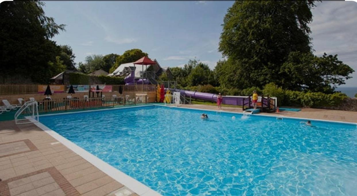 4 Devon Country, Bideford Bay Holiday Park Bucks Mills Екстер'єр фото